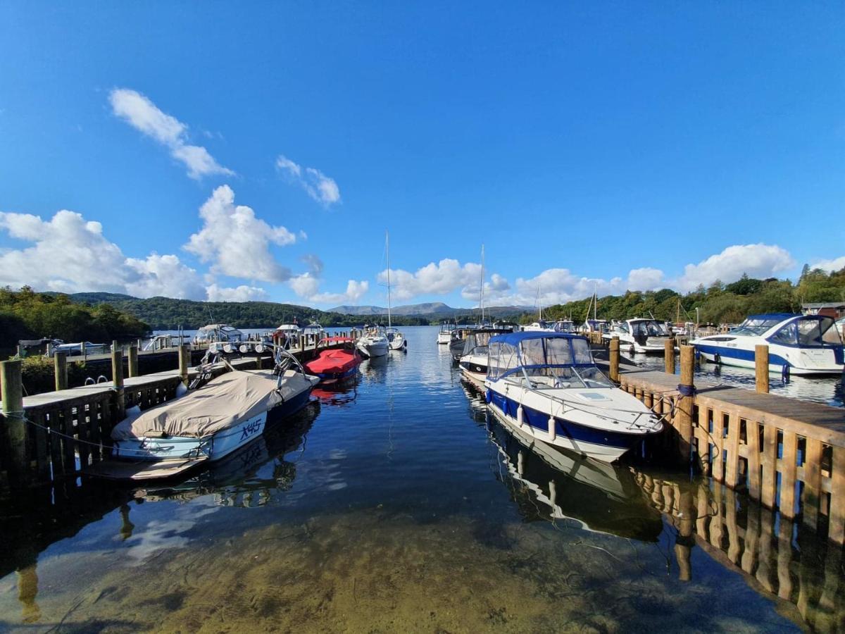 Jaw-Dropping Lodge With Hot Tub On Lake Windermere Ngoại thất bức ảnh